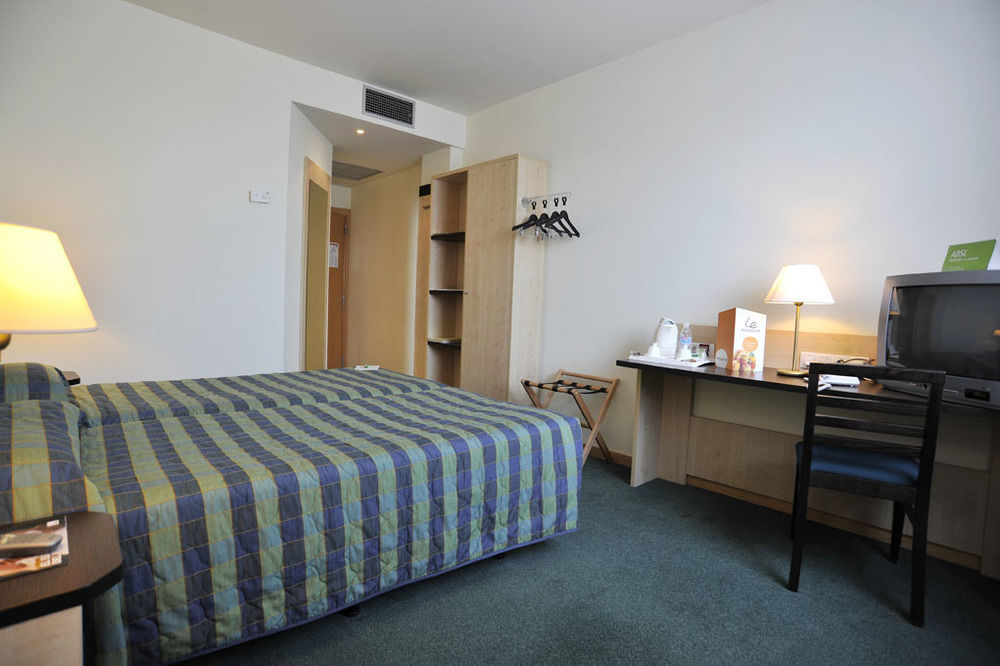 B&B Hotel Madrid Pinar De Las Rozas Eksteriør billede